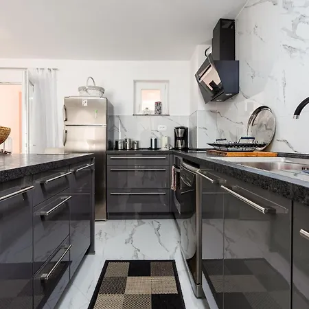 2 Bedroom Cozy In Apartmán