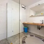 2 Bedroom Awesome In Zára