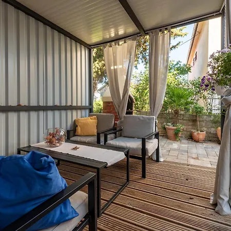 2 Bedroom Cozy In 아파트