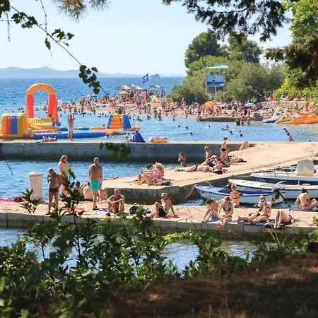 Apartamento 2 Bedroom Awesome In Zadar