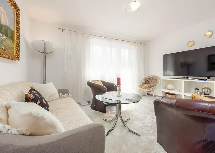 2 Bedroom Awesome In * Zadar